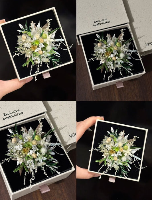 【Lush greenery】The Epoch Collection - Purely handmade custom preserved flower ring