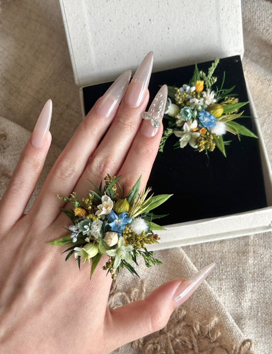【 GREEN PARTY】The Moment Collection - Purely handmade custom preserved flower ring