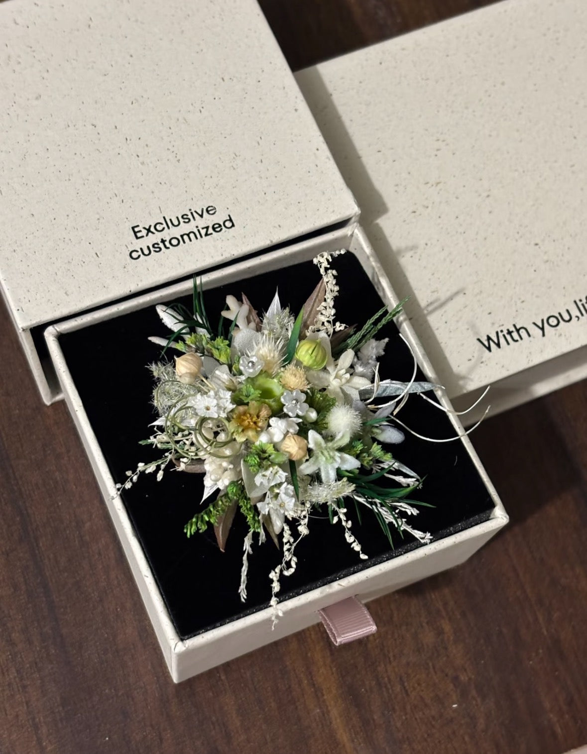 【Lush greenery】The Epoch Collection - Purely handmade custom preserved flower ring