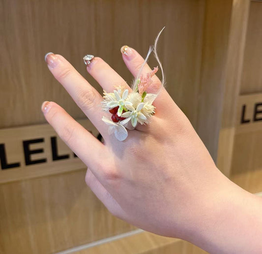 【PINK GARDEN】The Moment Collection -  Purely handmade custom preserved flower ring