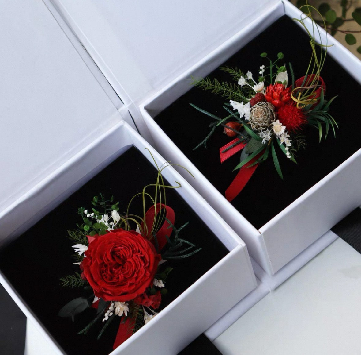 【Red roses】The Epoch Collection - Purely handmade custom preserved flower ring