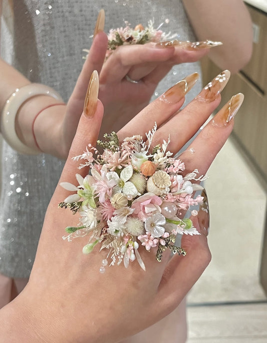 【Lawn Wedding】The Infinity Collection - Purely handmade custom preserved flower ring