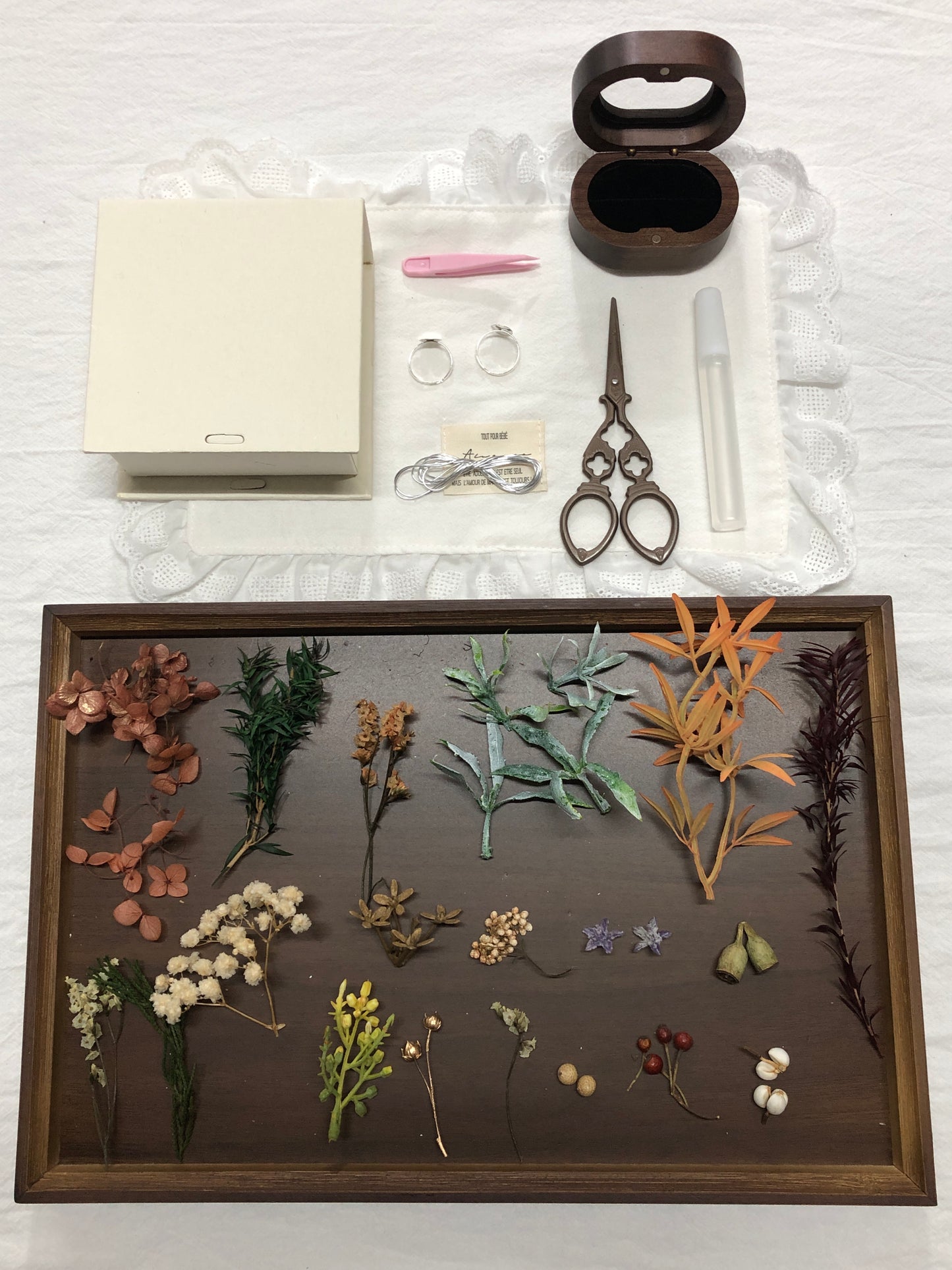 【DIY】-Autumn Atmosphere- Everlasting Flower Ring Material Kit